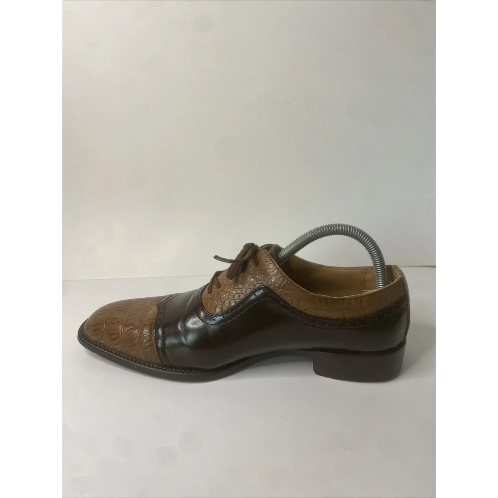 Bolano Men's Dress Shoe. Men's Size 9 Cognac/ Brown. WYND-215.Oxford Style Dress